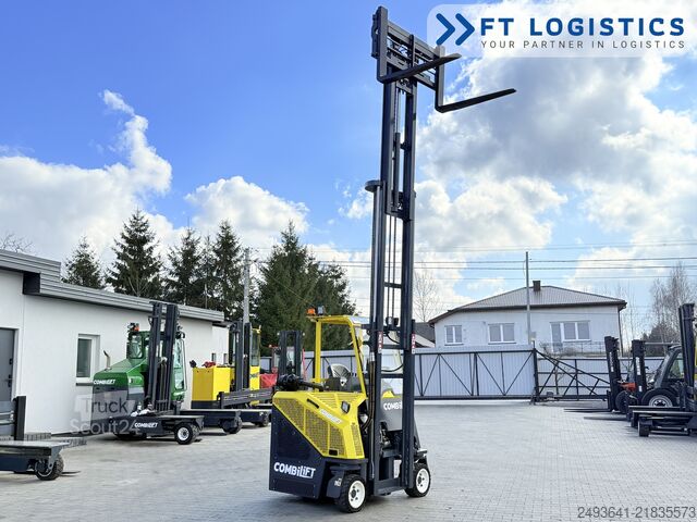 Négyirányú targoncát Combilift CB2500 GAS TRIPLEX 4900 FORK POSITIONER