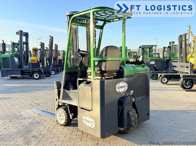 чотири-напрямний навантажувач Combilift C2500CB DIESEL TRIPLEX 5500 POSITIONER