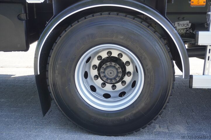 Broadside s HDS Renault C320 P4x2 E6 / Fassi 5.6 t / Range 8 m /