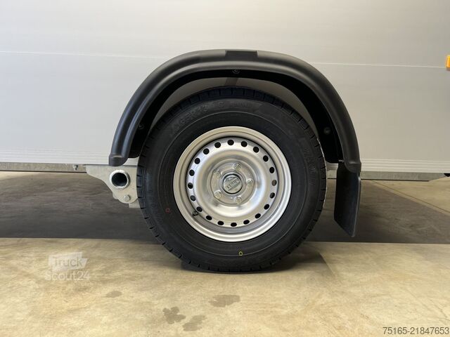 Box trailer Cheval Liberte Debon C300 Roadster Tür Kofferanhänger
