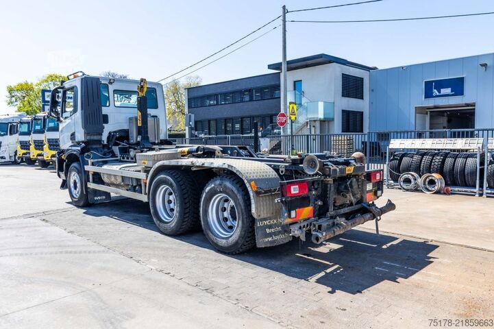 Sistem ročice s kavljem IVECO X-WAY 460