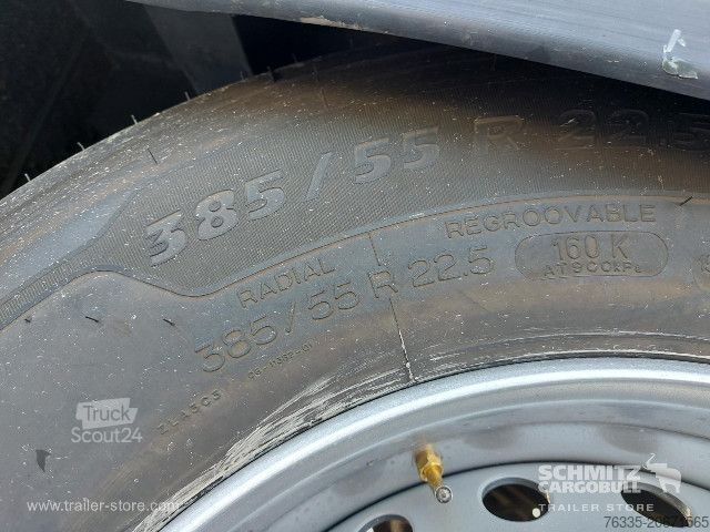 Atvira puspriekabė su tentu Schmitz Cargobull Curtainsider Mega