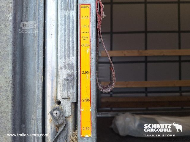 Atvira puspriekabė su tentu Schmitz Cargobull Curtainsider Mega