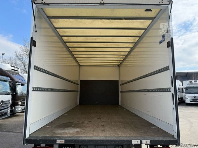 Skåpbil MERCEDES-BENZ ATEGO 818 L Koffer 6,10 m LBW 1 to.*AHK*Luft HA