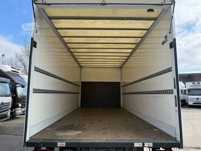 Skåpbil MERCEDES-BENZ ATEGO 818 L Koffer 6,10 m LBW 1 to.*AHK*Luft HA