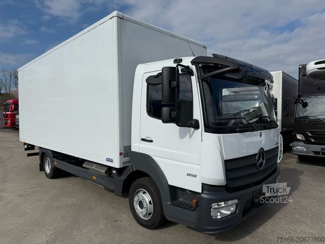 Skåpbil MERCEDES-BENZ ATEGO 818 L Koffer 6,10 m LBW 1 to.*AHK*Luft HA
