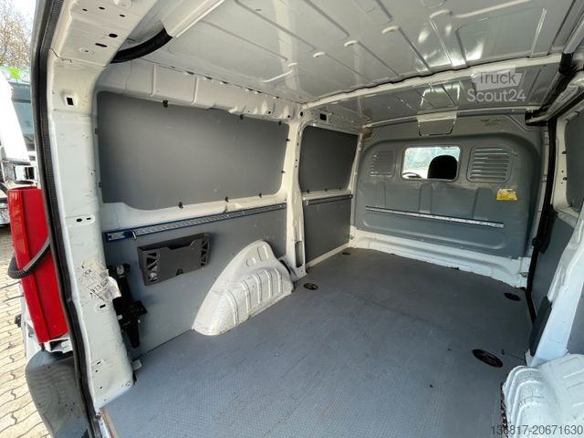 Skåpbil PEUGEOT Expert Kasten L2H1 Kasten Avantage 2,0 Ltr.-94kW