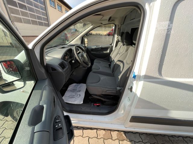 Skåpbil PEUGEOT Expert Kasten L2H1 Kasten Avantage 2,0 Ltr.-94kW