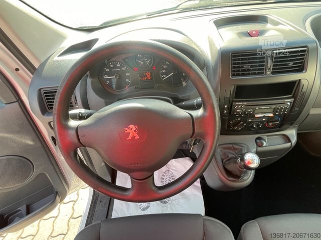 Skåpbil PEUGEOT Expert Kasten L2H1 Kasten Avantage 2,0 Ltr.-94kW