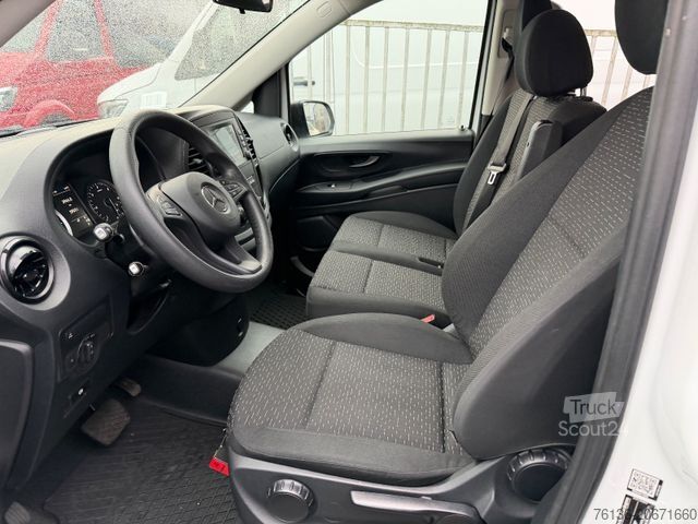 Minibuss MERCEDES-BENZ Vito Tourer 114 CDI Automatik 9 Sitzer Klima LED