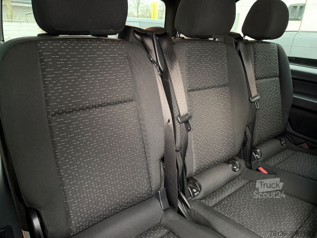 Minibuss MERCEDES-BENZ Vito Tourer 114 CDI Automatik 9 Sitzer Klima LED