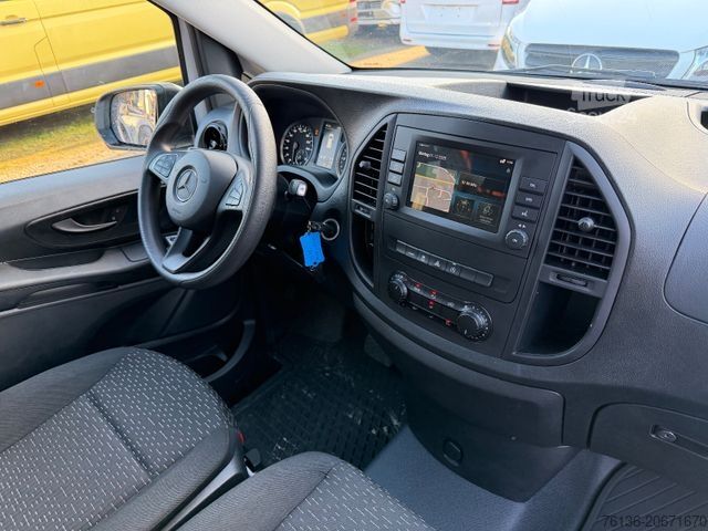Minibuss MERCEDES-BENZ Vito Tourer 114 CDI Automatik 9 Sitzer Klima LED
