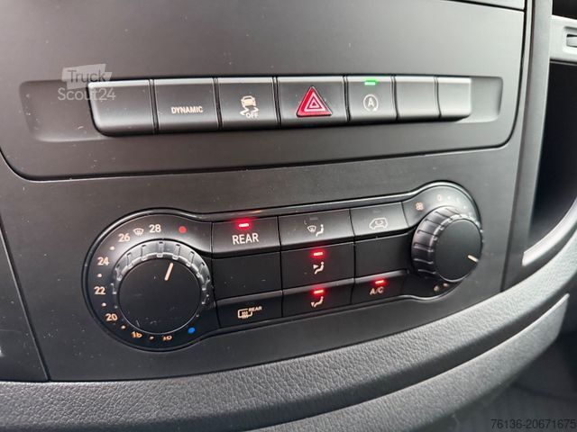 Minibuss MERCEDES-BENZ Vito Tourer 114 CDI Automatik 9 Sitzer Klima LED