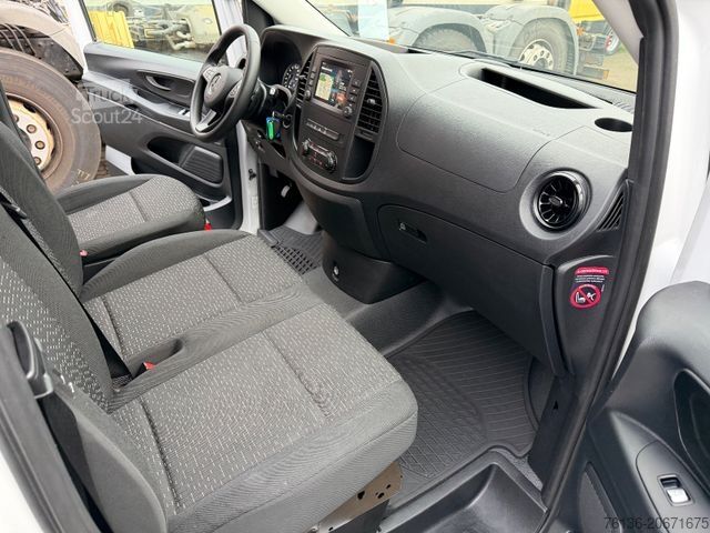 Minibuss MERCEDES-BENZ Vito Tourer 114 CDI Automatik 9 Sitzer Klima LED