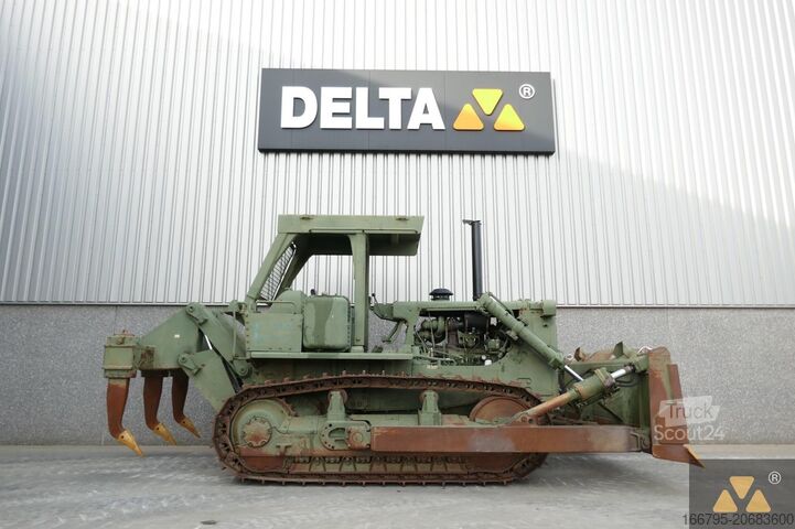 جرافة Caterpillar D7G Ex-army