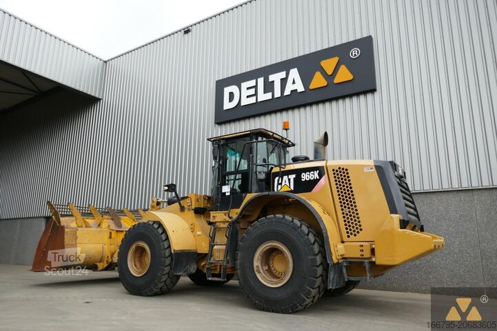 رافعة شوكية Caterpillar 966K