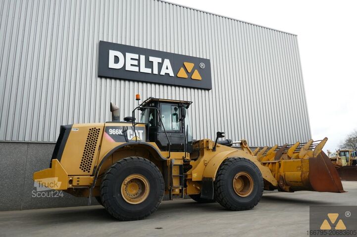 رافعة شوكية Caterpillar 966K