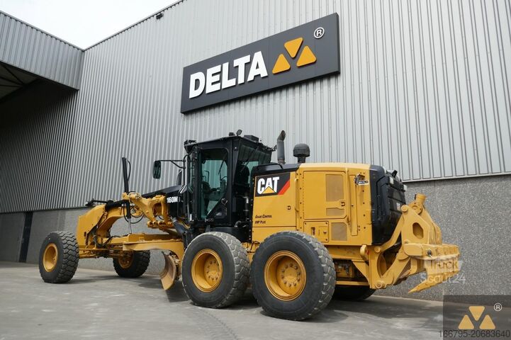ممهدة الطرق Caterpillar 160M3