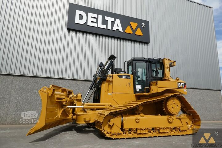 جرافة Caterpillar D6T LGP
