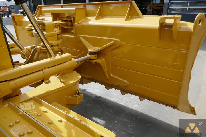 جرافة Caterpillar D6T LGP