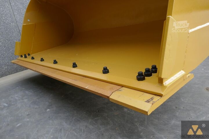 رافعة شوكية Caterpillar 980M