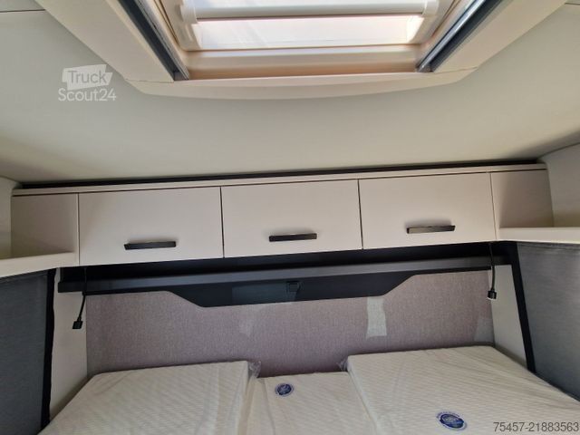 Полуинтегриран кемпер KNAUS L!VE WAVE 650 MEG  BLACK SELECTION