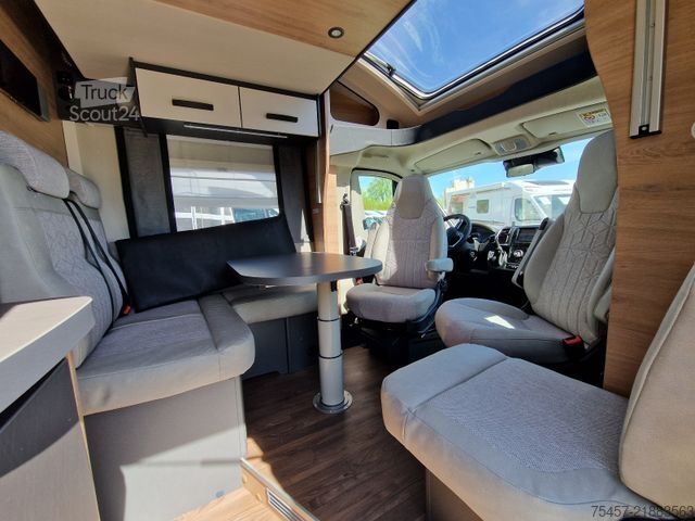 Полуинтегриран кемпер KNAUS L!VE WAVE 650 MEG  BLACK SELECTION