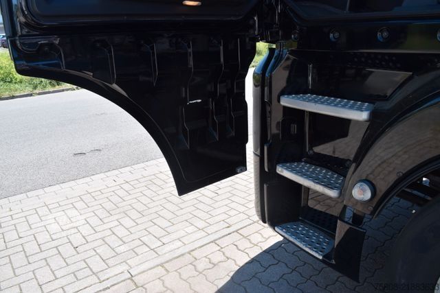 Standardni vlačilec MAN TGX 18.500 2 Tanks 1160L Retarder ACC Standklima