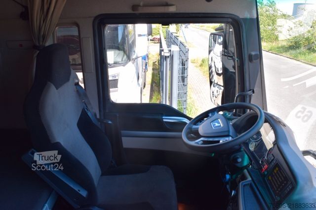 Standardni vlačilec MAN TGX 18.500 2 Tanks 1160L Retarder ACC Standklima