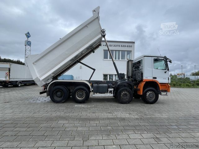 Camion benne MERCEDES-BENZ Actros 4141 8x6 4 Achs Muldenkipper Meiller 17m³