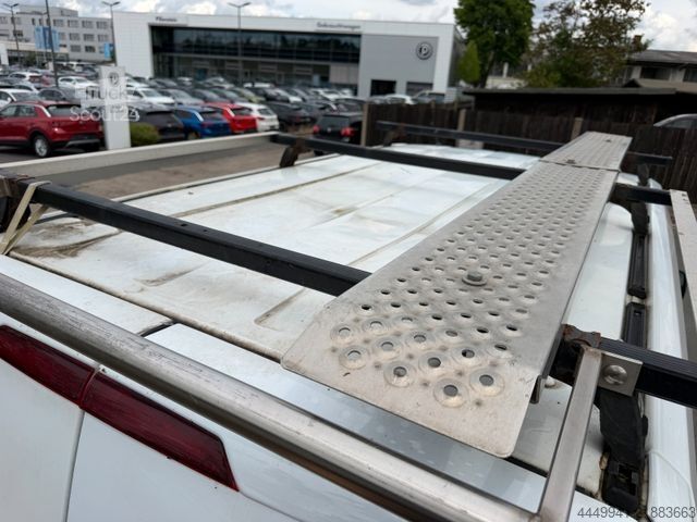 Slēgtais furgons FORD Transit Custom 290 L2*8-fach*Alu*Dachträger