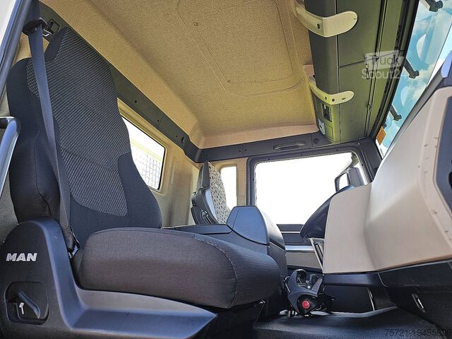 Piattaforma di carico MAN 35.420TGS HIAB228ES5,8x2*4