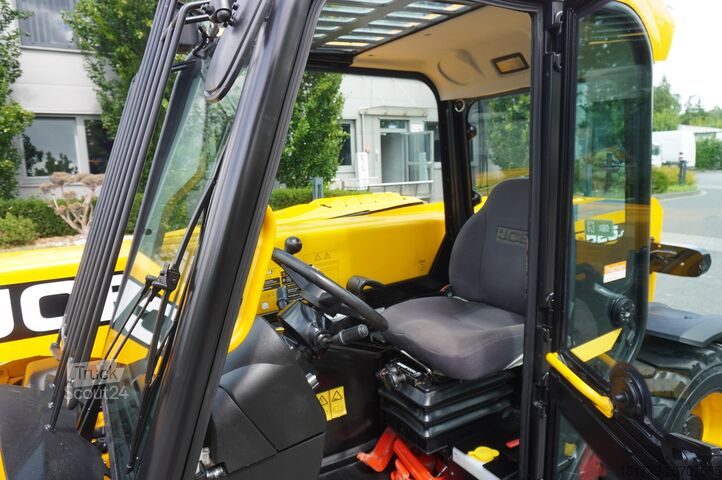 Teleskoplader JCB 525-60T5 / 2022 / 860 MTH! / joystick