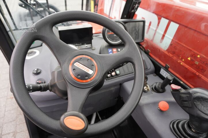 Teleskopisk hanterare Manitou MT 730 H/ 7 m reach/ 3 t / height 190 cm