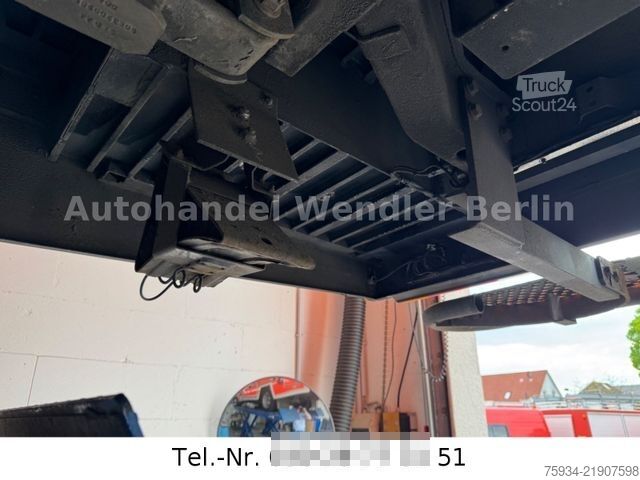 Samochód strażacki MERCEDES-BENZ Sprinter 516 CDI RTW Fahrtec Stryker Trage+Stuhl