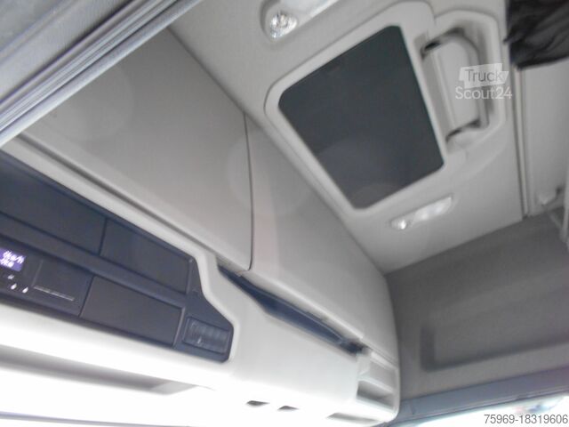 Standaardtrekker SCANIA S450