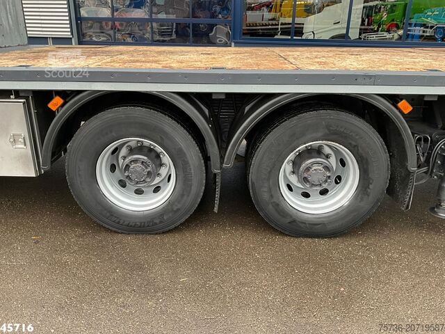 Kranbil Volvo FH 400 8x4 Fassi 80 Tonmeter laadkraan