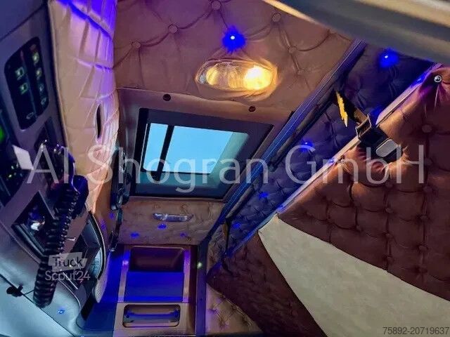 Standaard-SZM Mercedes-Benz Actros 1851 V8/SHOWTRUCK/Retarder/Eu5