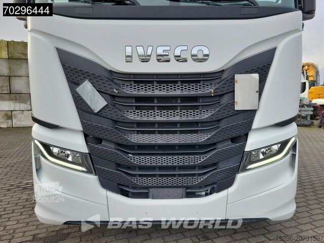 Standard-SZM Iveco S-Way 460 S-Way 4X2 LNG Retarder 2X Tanks