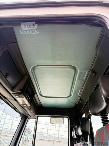 Tipper truck Iveco EUROCARGO 80E18