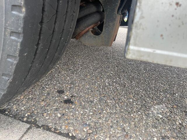 Walking floor H&w Walking Floor 95m3 / Liftaxle / SAF Axles / Dis...