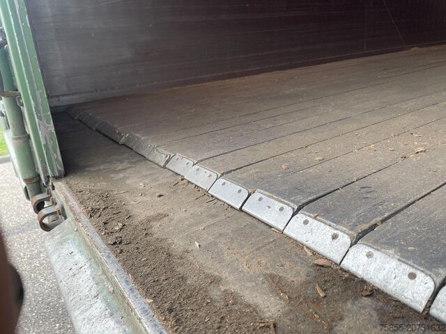 Walking floor H&w Walking Floor 95m3 / Liftaxle / SAF Axles / Dis...
