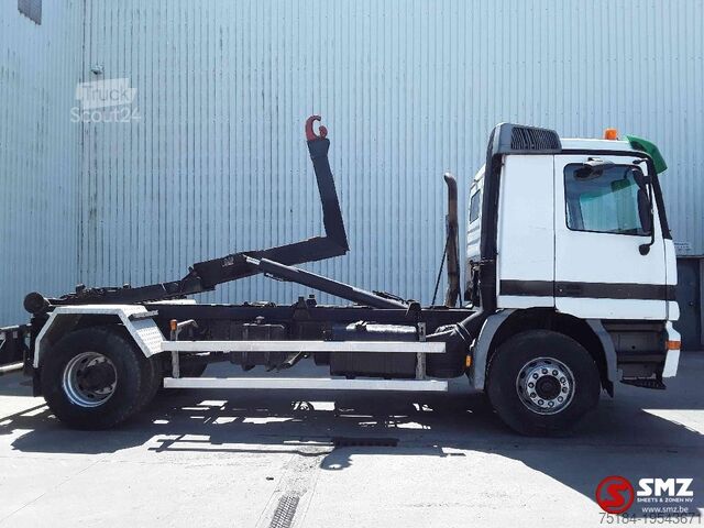 Trasporto di container Mercedes Actros 1831 manual lames airco belgium truck