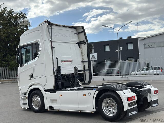 стандартен влекач SCANIA 770 S