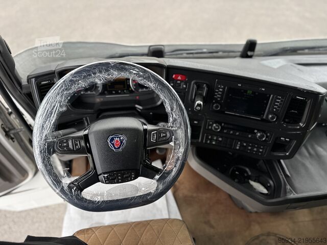 стандартен влекач SCANIA 770 S