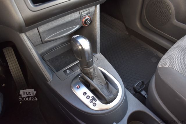 Furgão de painéis VOLKSWAGEN Caddy 1.6 D AHK 5-Sitze Automatik