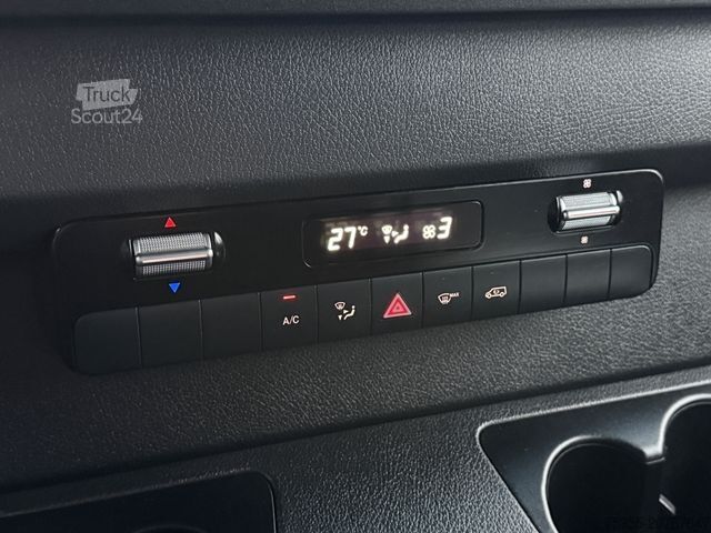 Furgone centinato MERCEDES-BENZ Sprinter 319 CDI MAXII DOKA Klima LuftfederAHK