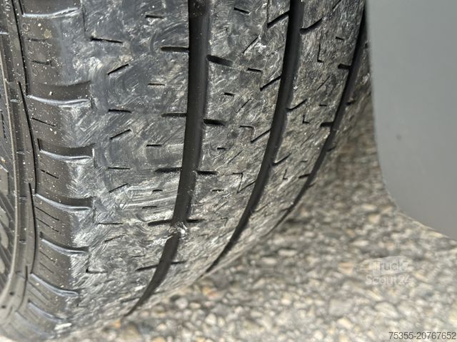 Furgone a tetto alto MERCEDES-BENZ Sprinter 317 CDI H3 MAXI SuperHochdach KlimaTemp