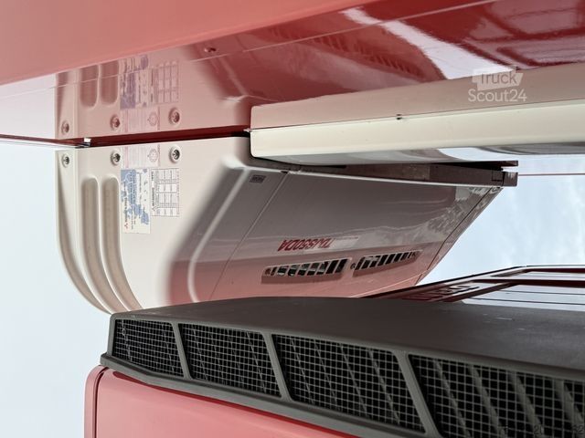 Ledusskapja kravas automašīna IVECO Stralis AD190S31 7,7m Mitsubishi TDJS50DA Diesel