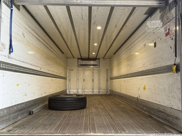 Ledusskapja kravas automašīna IVECO Stralis AD190S31 7,7m Mitsubishi TDJS50DA Diesel